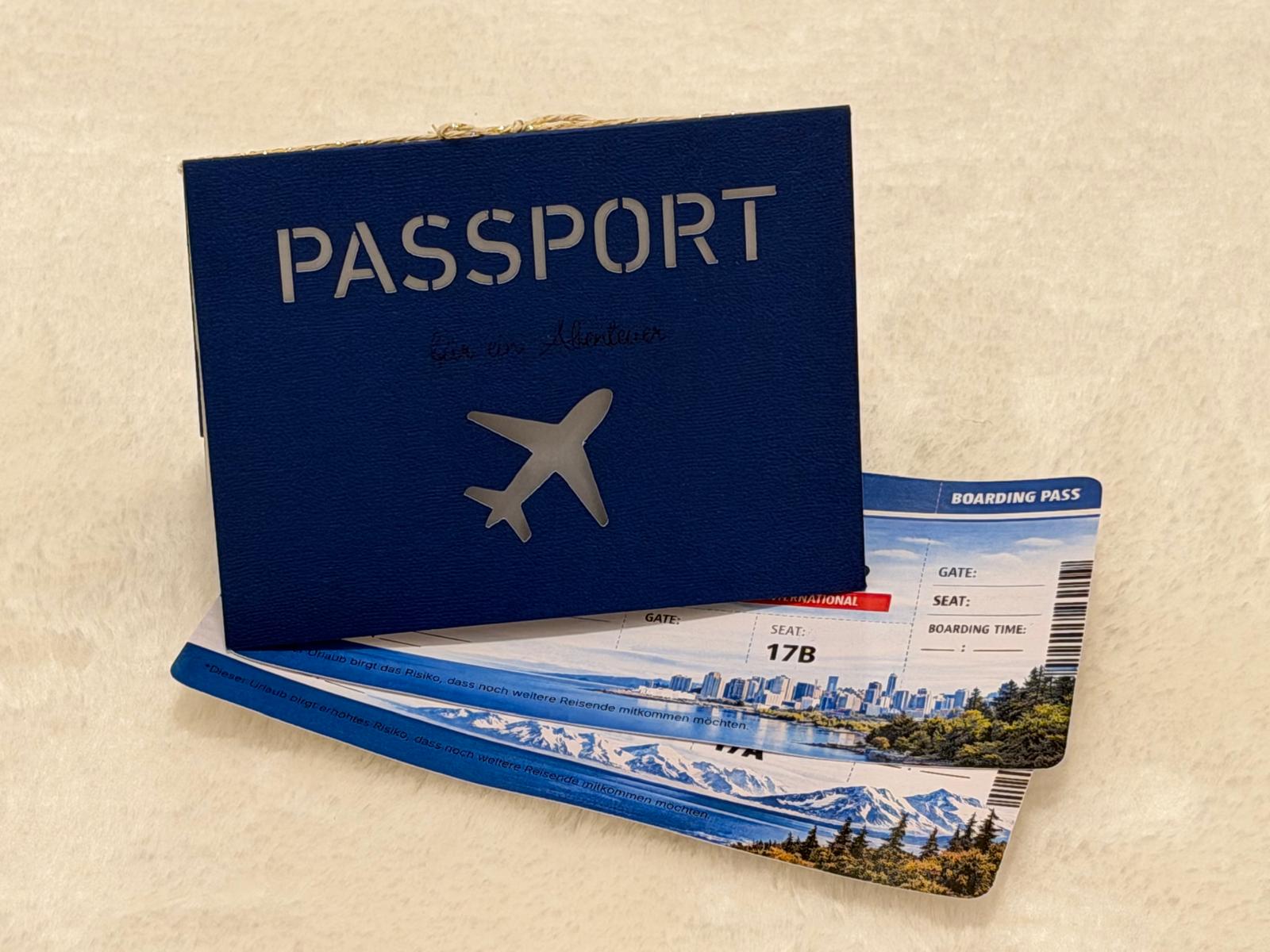 Reisegutschein im Pass-Look